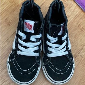 TODDLER HIGH TOP VANS